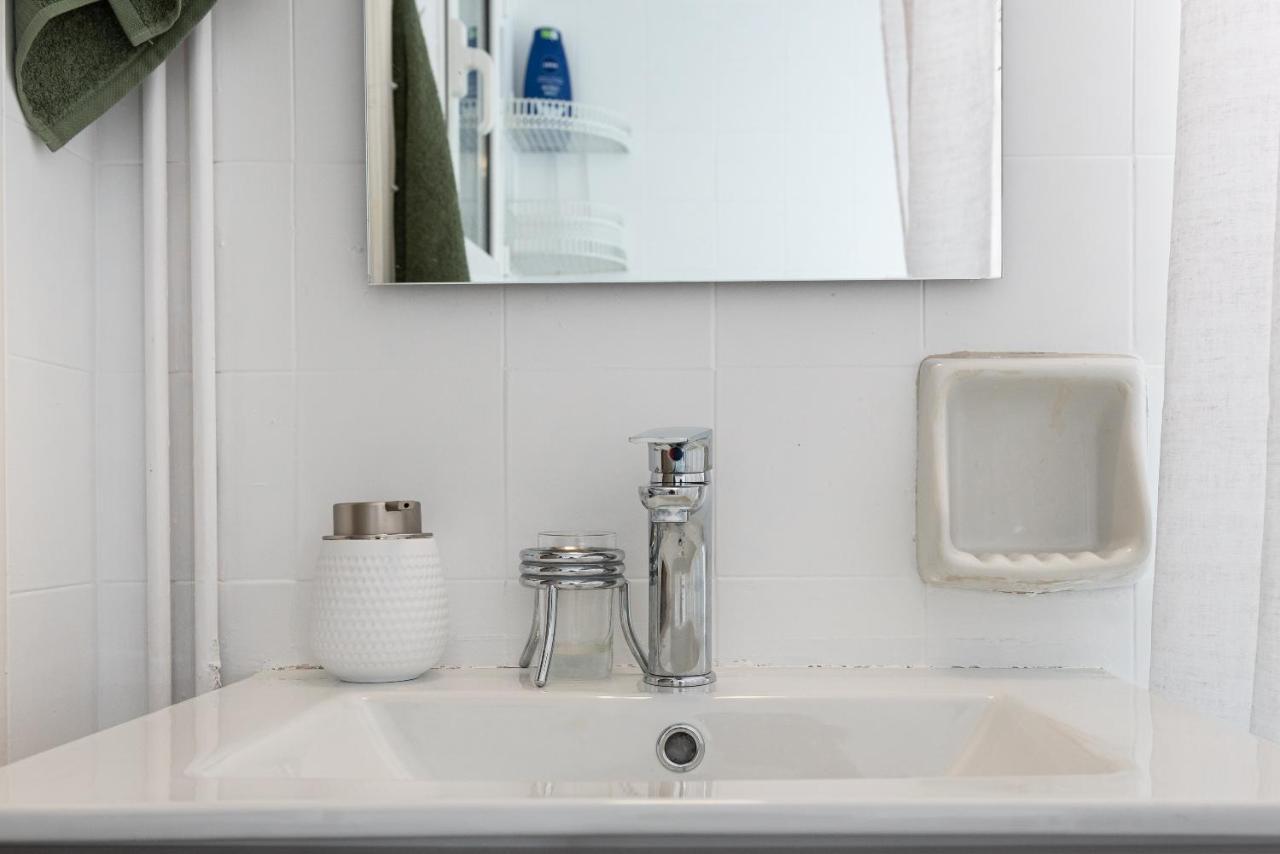 Loutraki Apartment Greek Open House エクステリア 写真